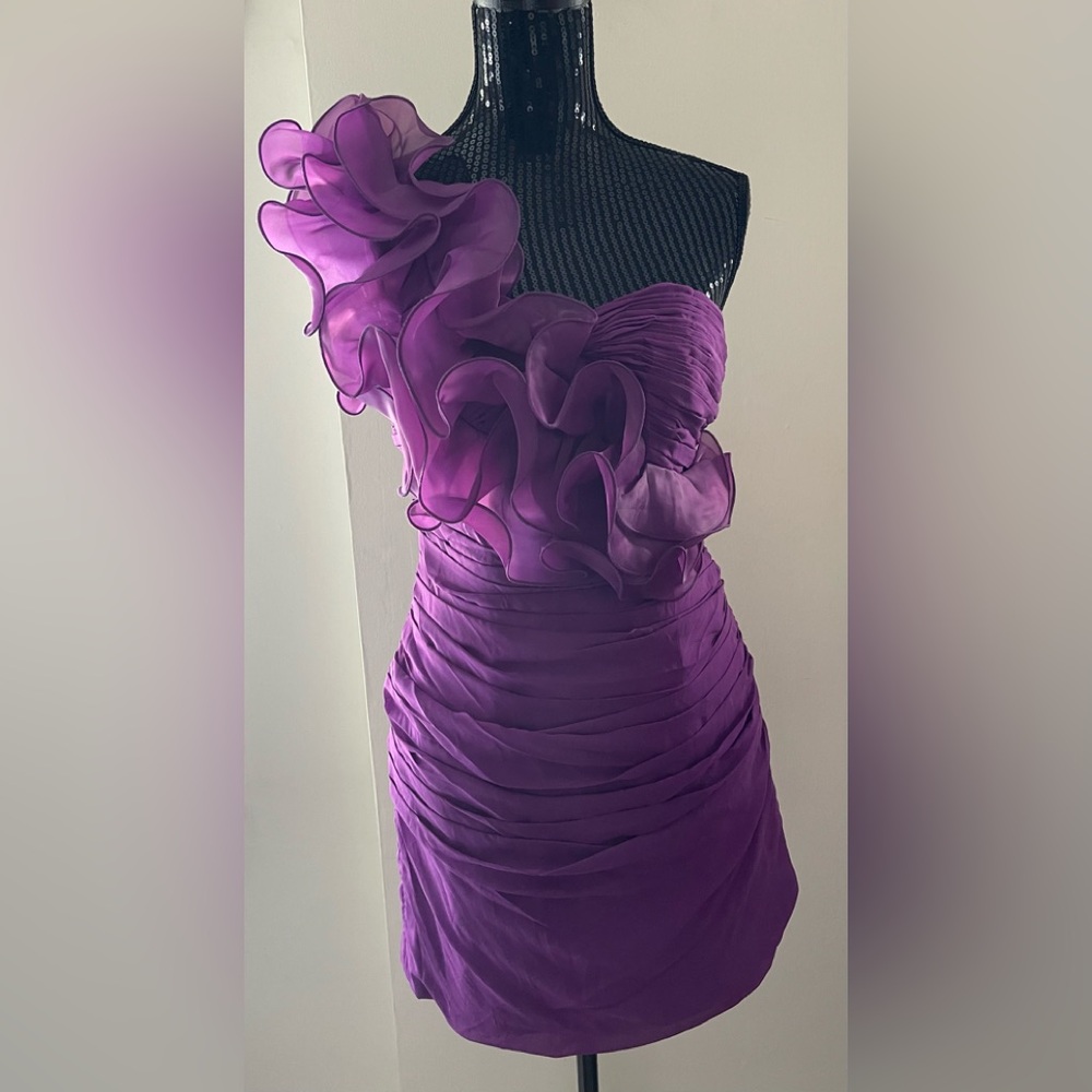 May Queen Vibrant Magenta One-Shoulder Ruffle Dress Size 8 - Picture 1 of 14